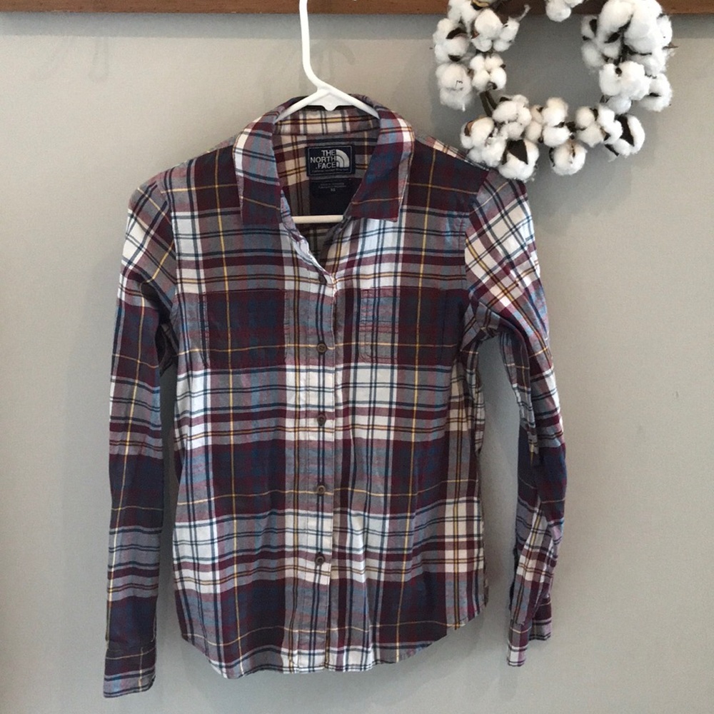 The North Face flannel women’s size XS